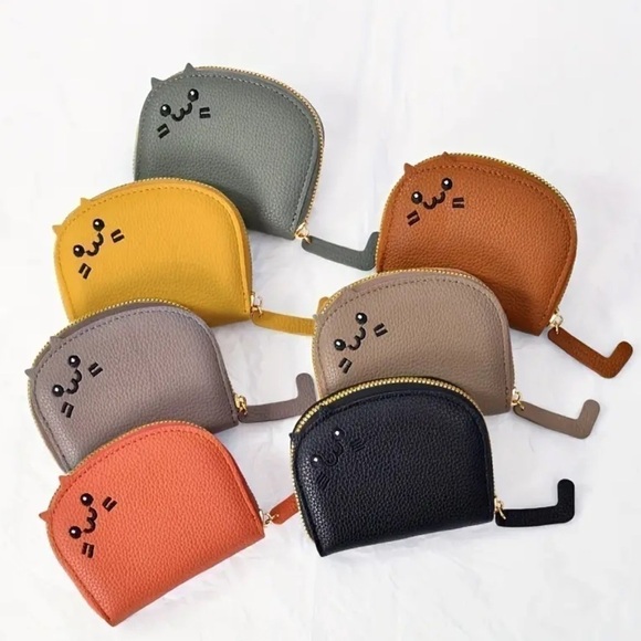 Adorable Cartoon Cat Faux Leather Mini Coin Purse/Wallet in Yellow - NWT - Picture 4 of 4